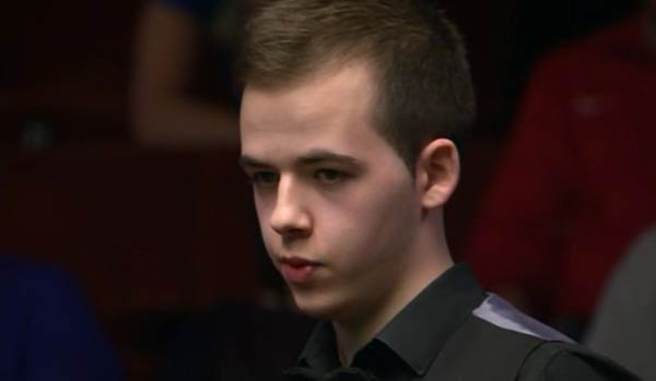 大学生能够 大学生能够