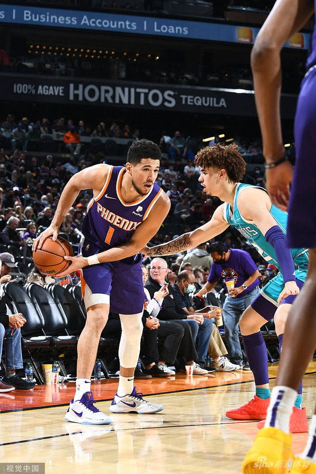 一位裁判因 一位裁判因