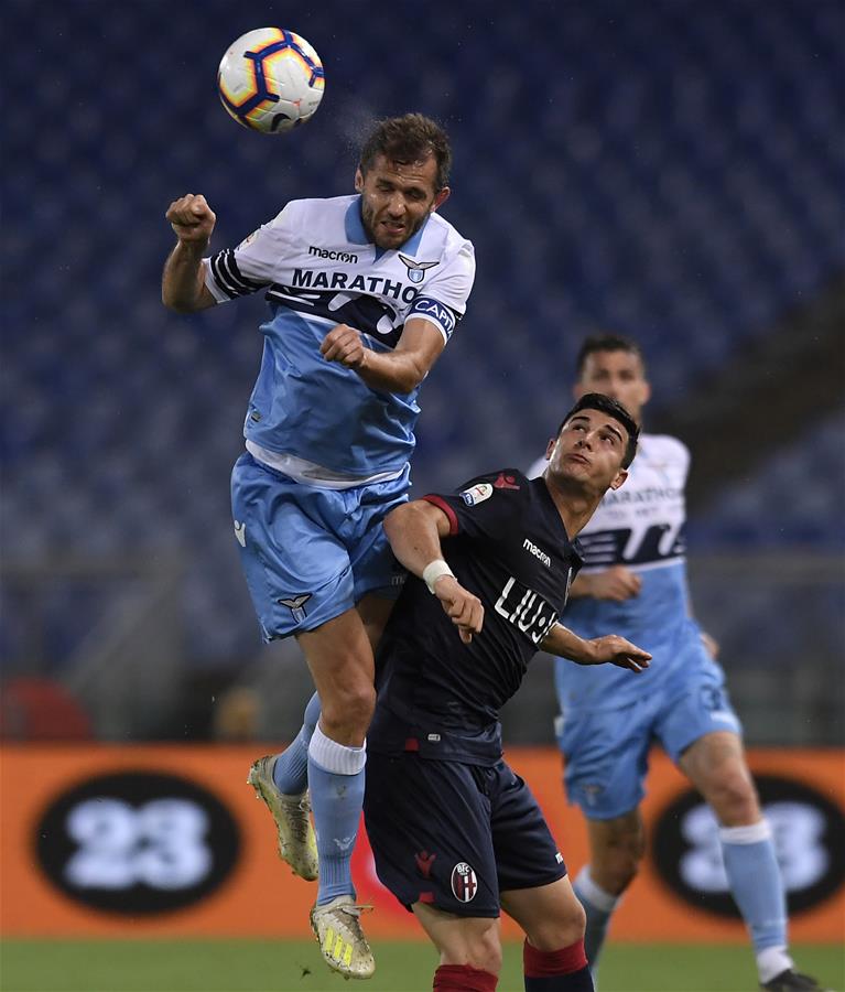 他们强大的 他们强大的