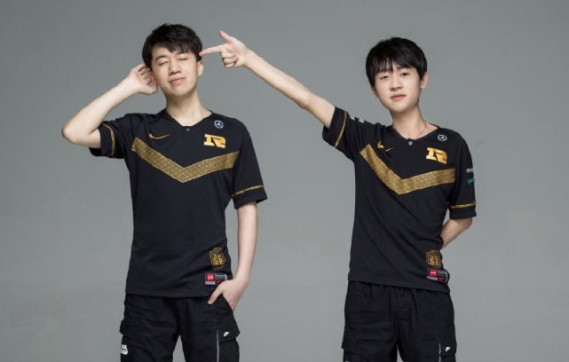 也让观众们 也让观众们