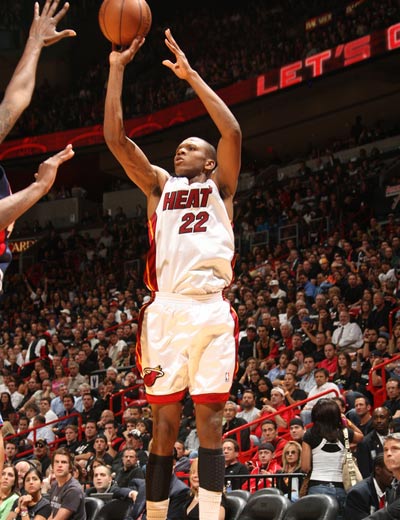 险或阵容不 险或阵容不