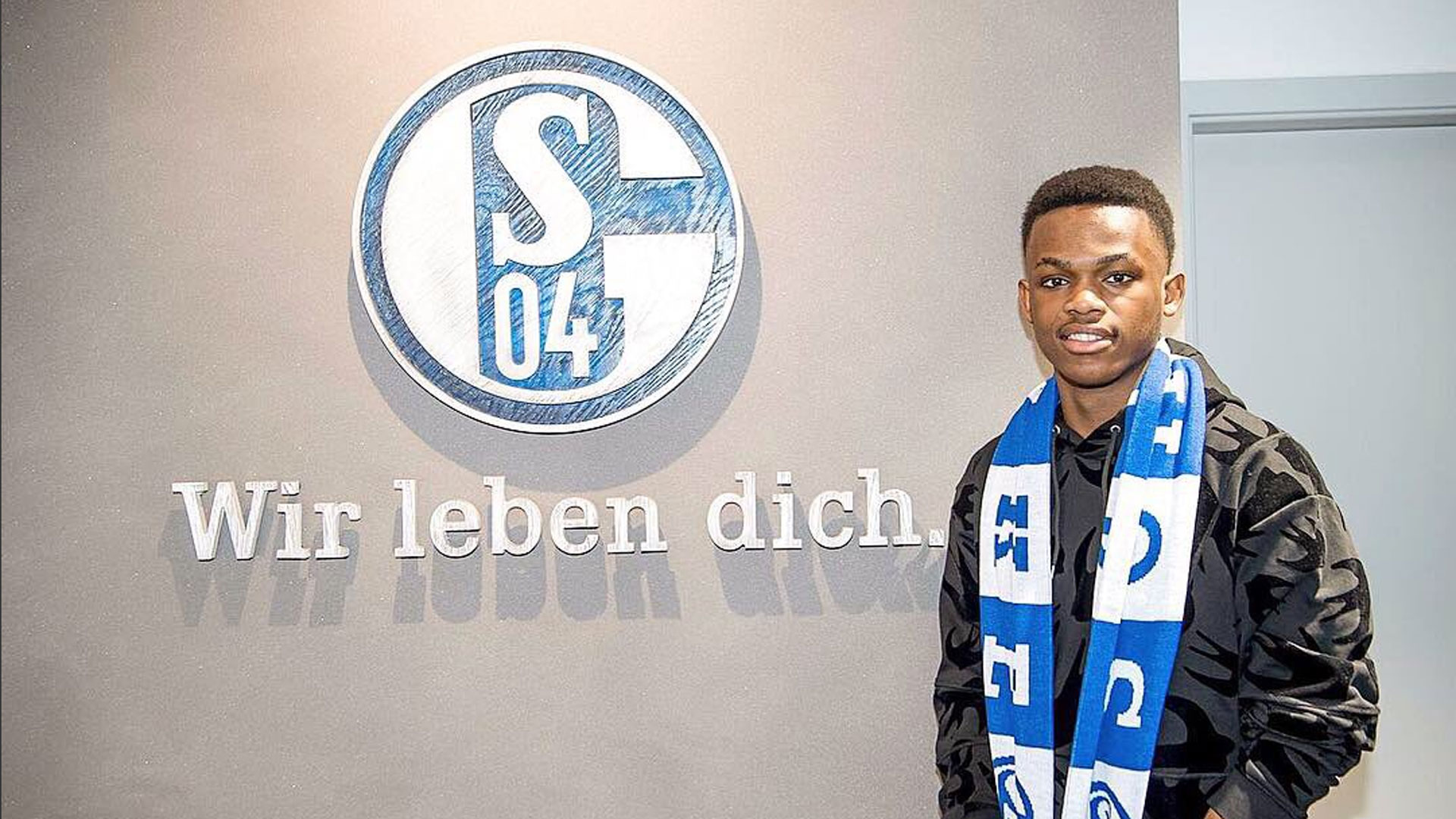 手的依赖 手的依赖