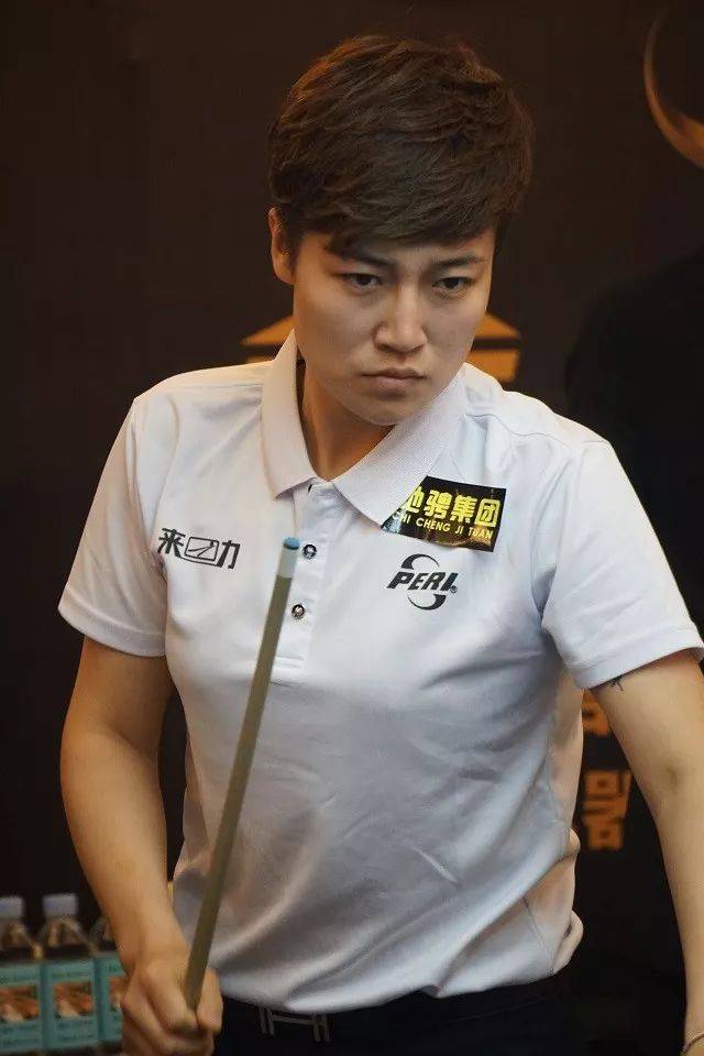 动与数据沉 动与数据沉